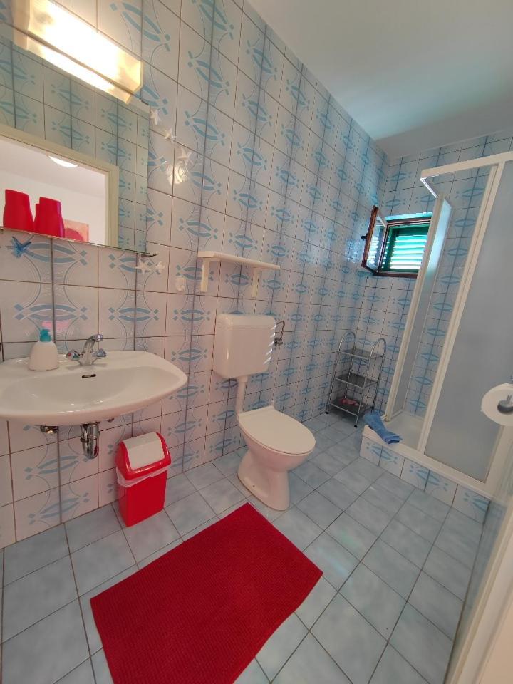 Barbat na Rabu Room'S Brica מראה חיצוני תמונה